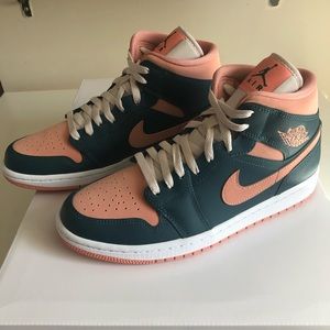 Air Jordan 1 mid DARK TEAL GREEN women’s 9